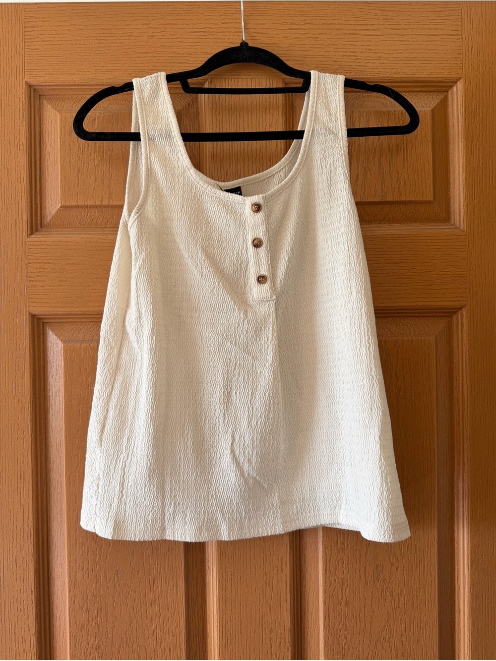SHEIN Cream Textured Button-Front Tank